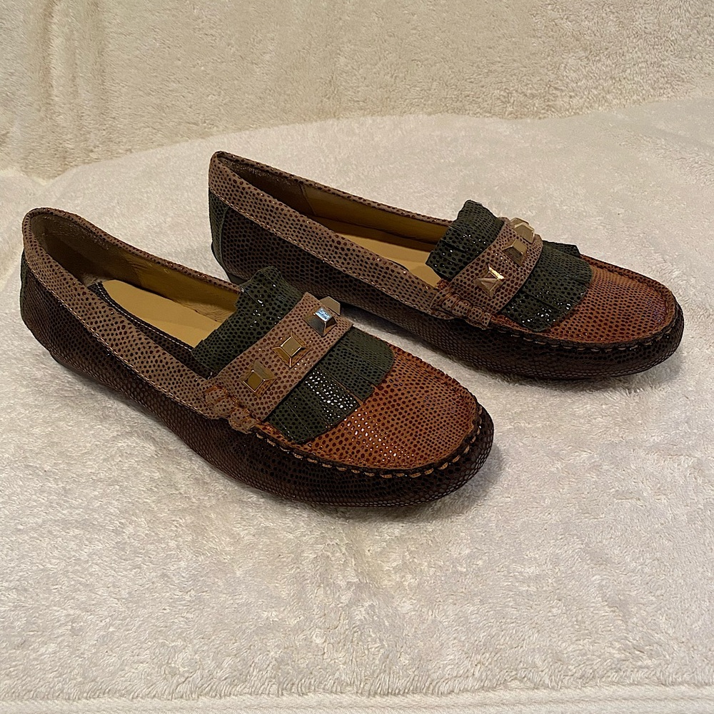VANELI Loafers